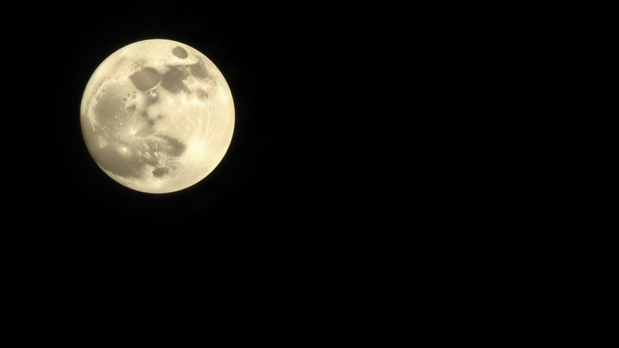 Atividade sobre as fases da Lua para o 5º ano: ideias e questões