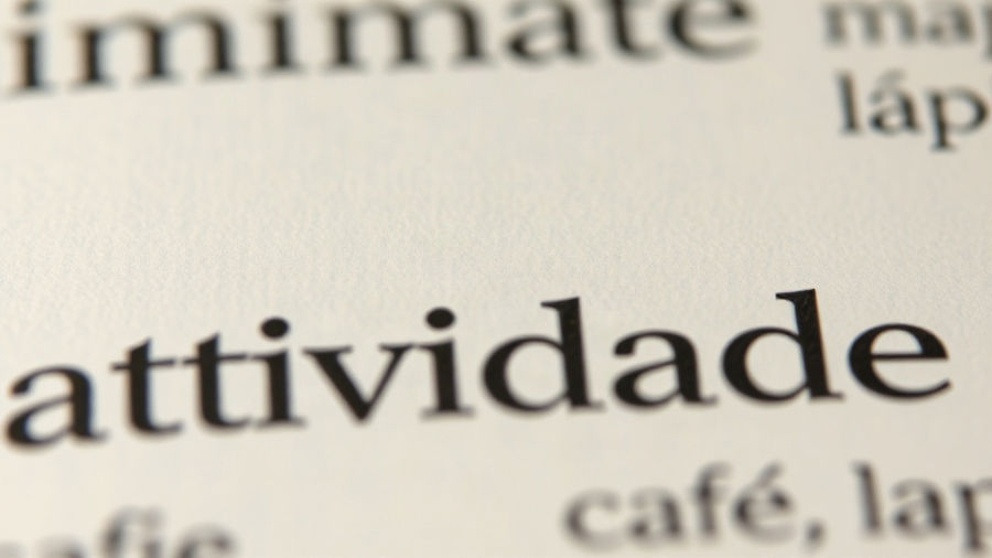 Atividade tem acento? Entenda a regra e pratique com questões