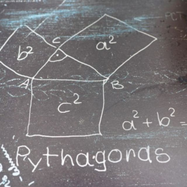 Ilustração da habilidade BNCC EF08MA02